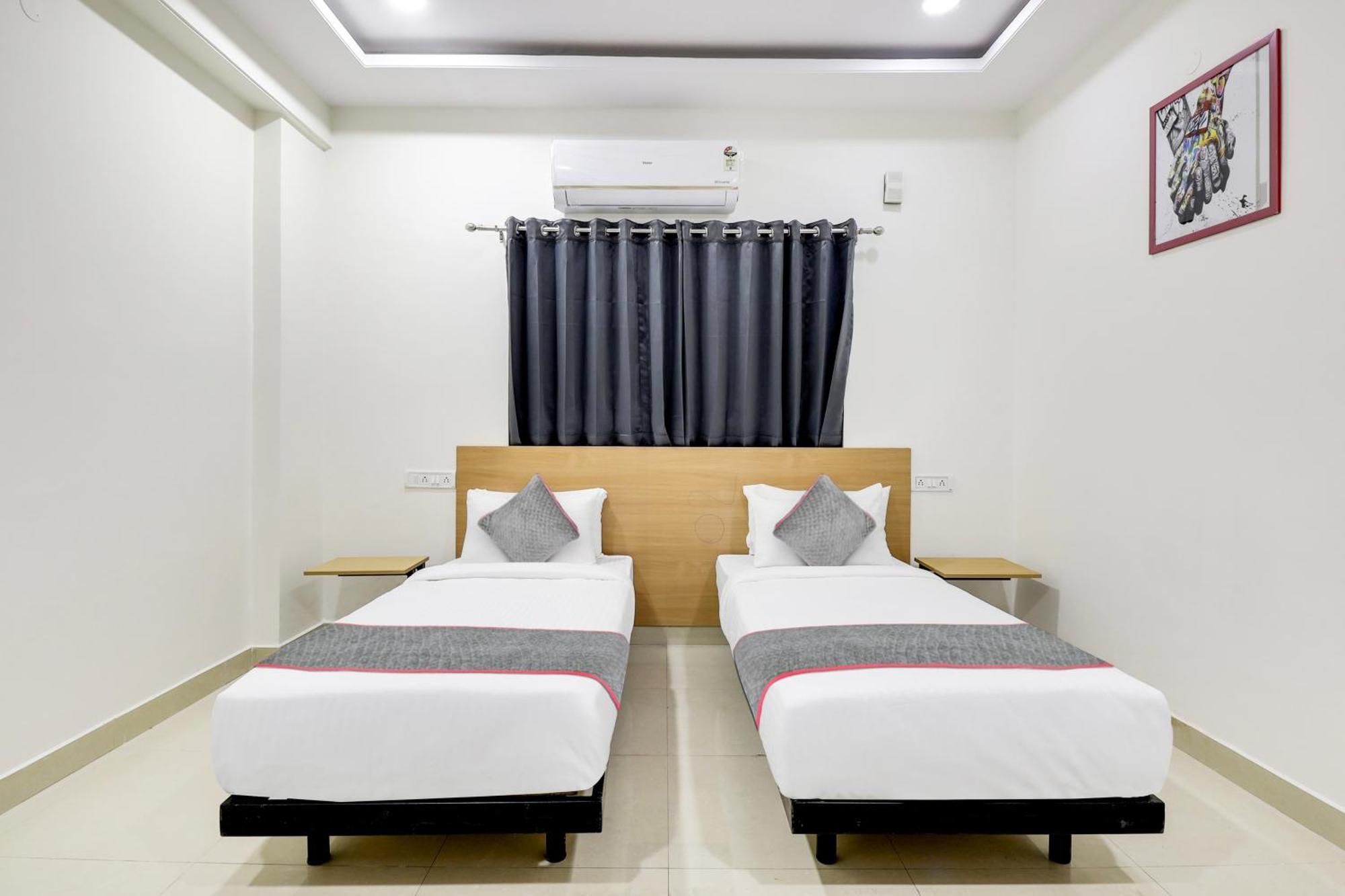 Super Townhouse De Alphabet Hotel Kukatpally Nexus Mall Hyderabad Exterior foto